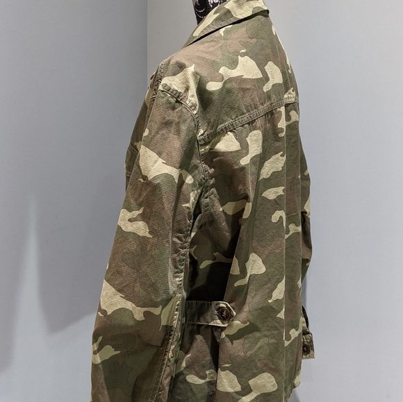 Ladies Coat - Picture 3 of 5